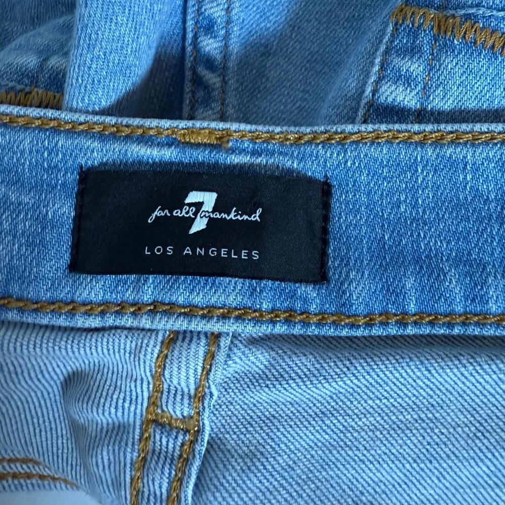 7 For All Mankind Blue Jean Mid Roll Shorts Frayed Hem SKU 0044 - Picture 5 of 12